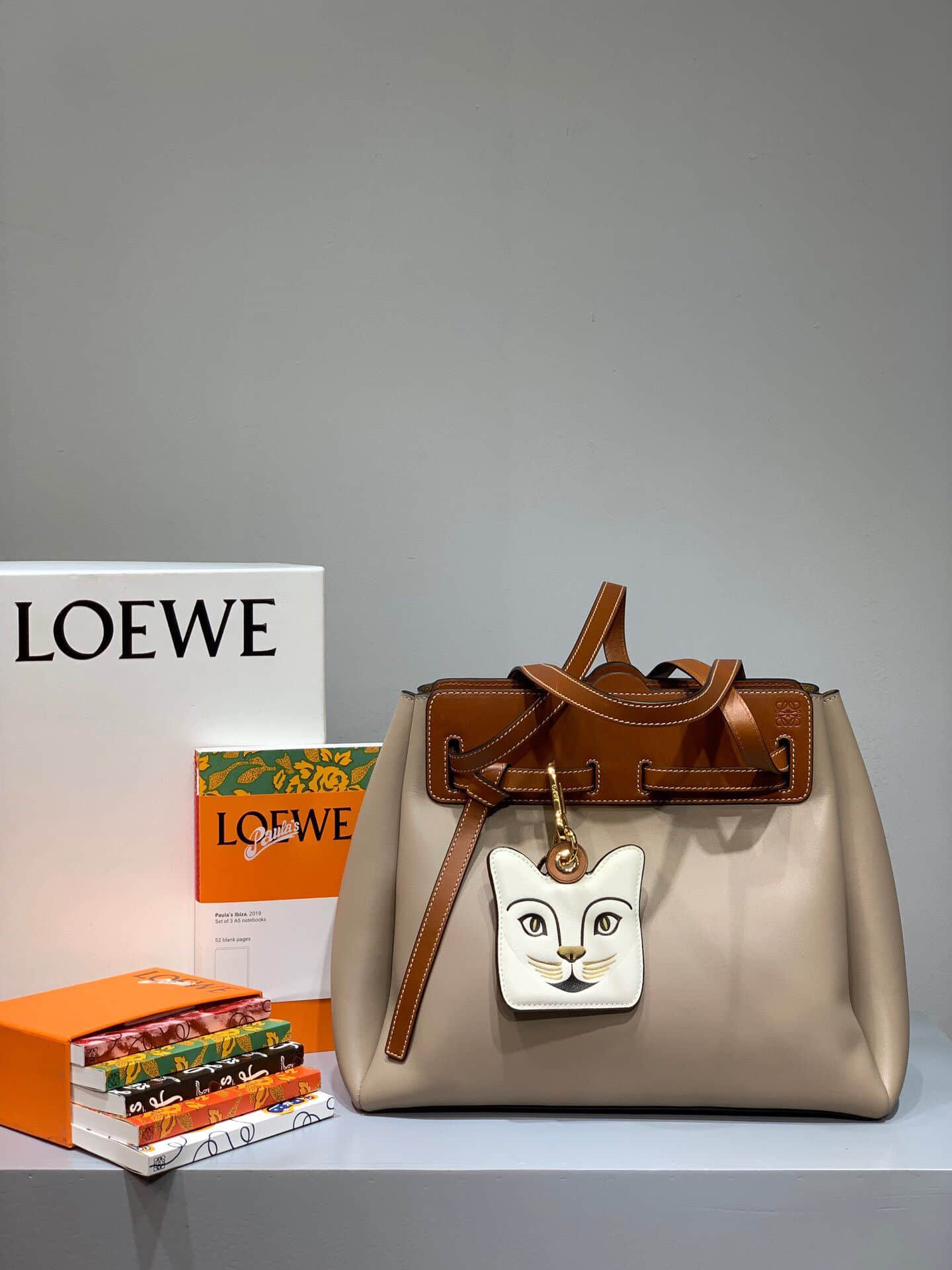 Loewe/罗意威 2019新款 Lazo Shopper 手提包