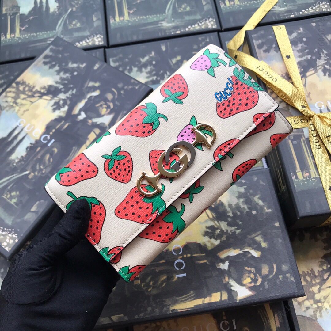 Gucci古驰 草莓印花图案钱包 573612