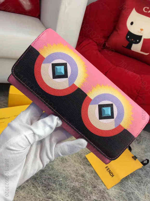 官网芬迪PORTAFOGLID CRAYONS全新粉色拼黑色小牛皮长款翻盖钱...