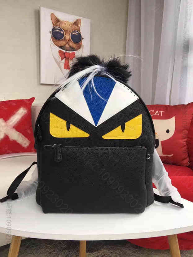 芬迪BACKPACK系列手缝墨绿拼黑色罗马皮革Selleria背包8090