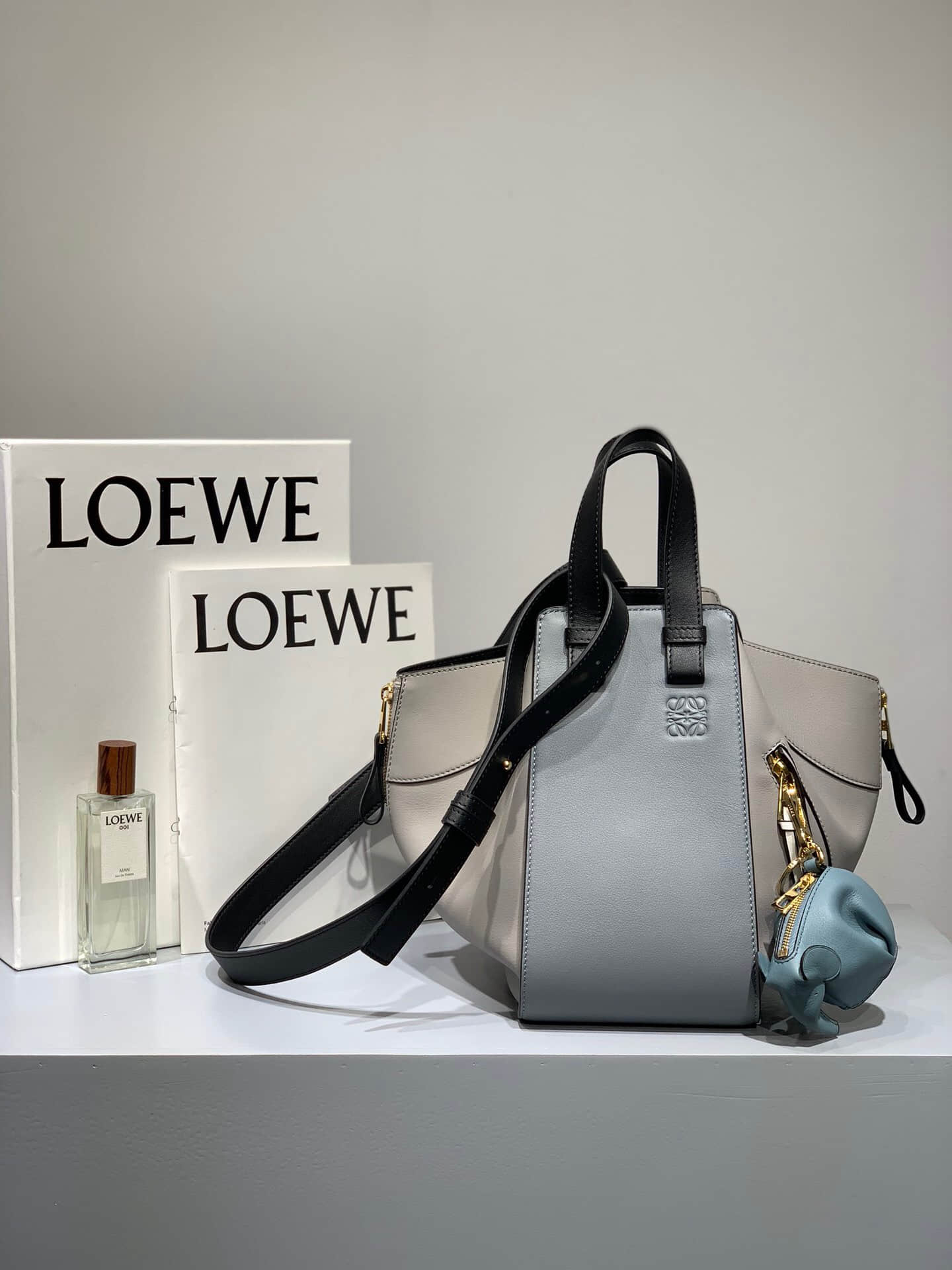 Loewe/罗意威 灰拼Hammock bag小号吊床包