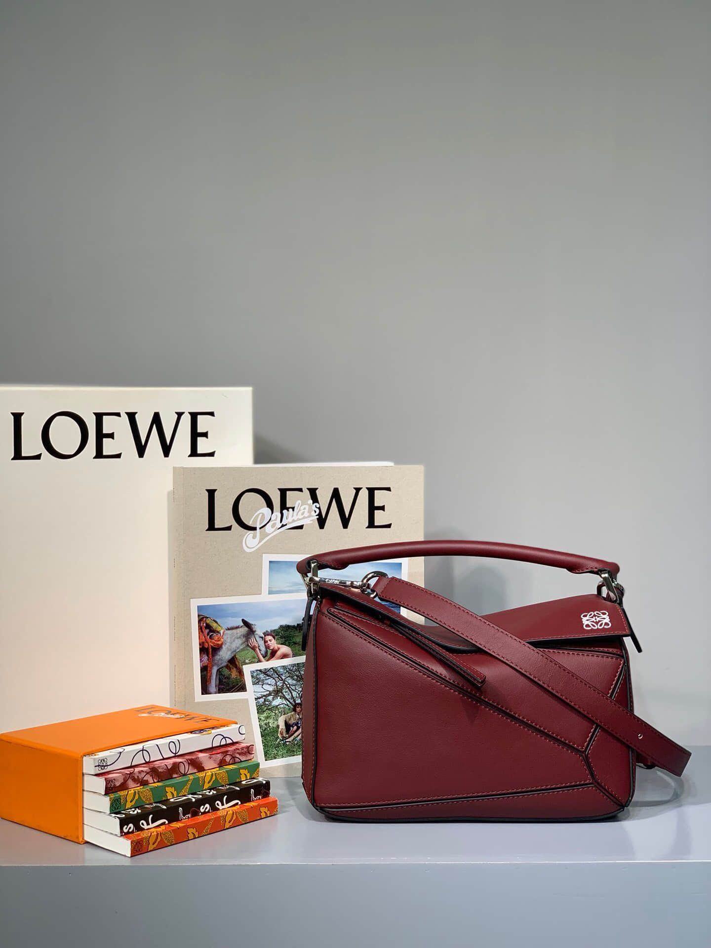 Loewe/罗意威 波尔多酒红 Puzzle24cm小号几何包