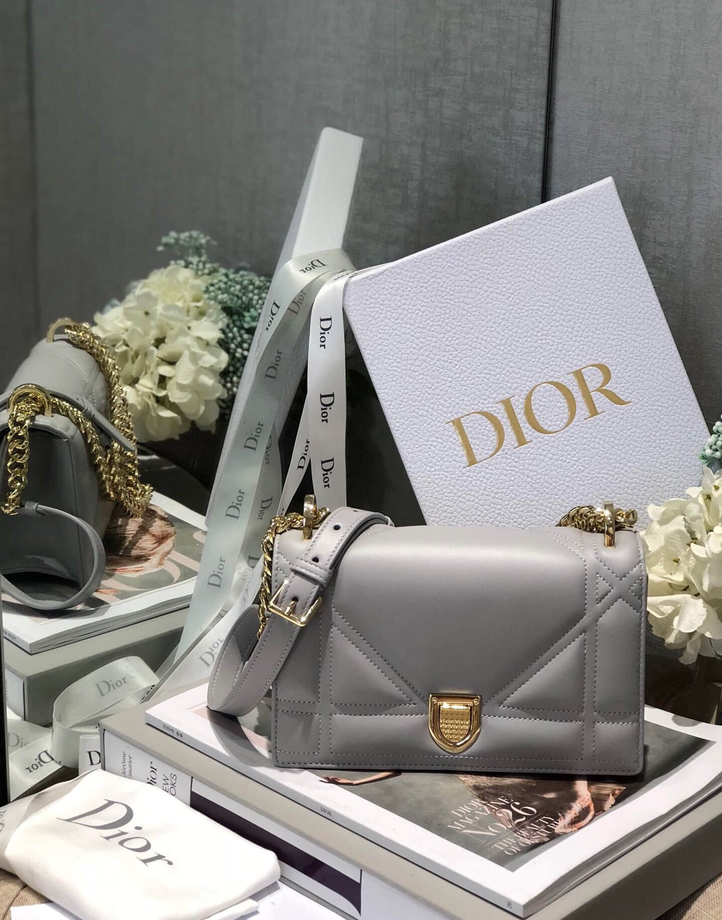 Dior/迪奥 Diorama新款小羊皮单肩斜挎链条包 21CM高级灰