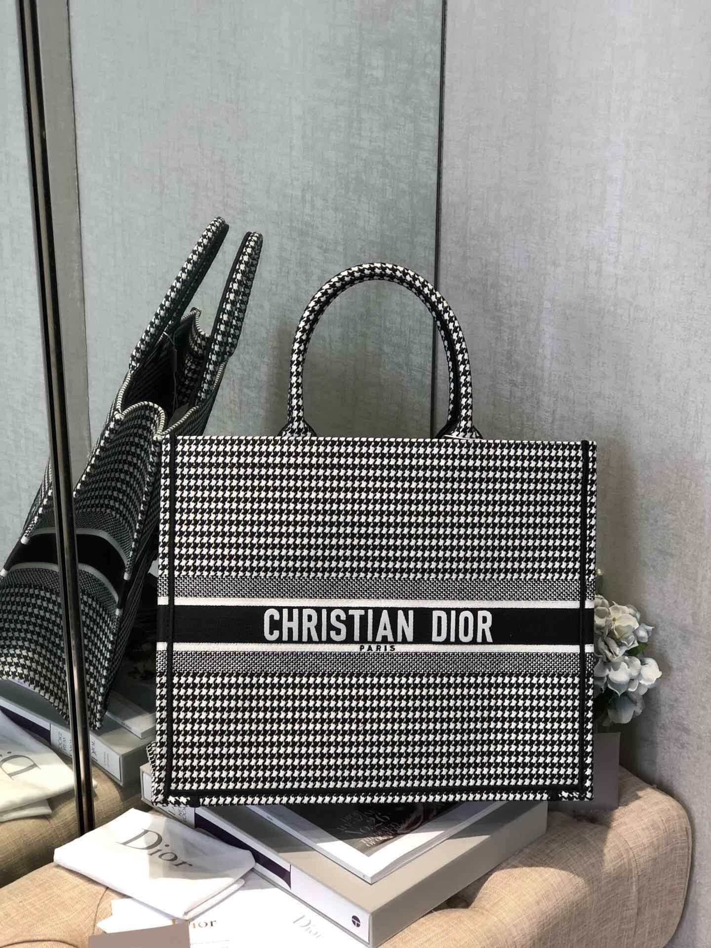 迪奥女士购物袋 Dior 2023新款Book Tote # 千鸟格 购物袋 