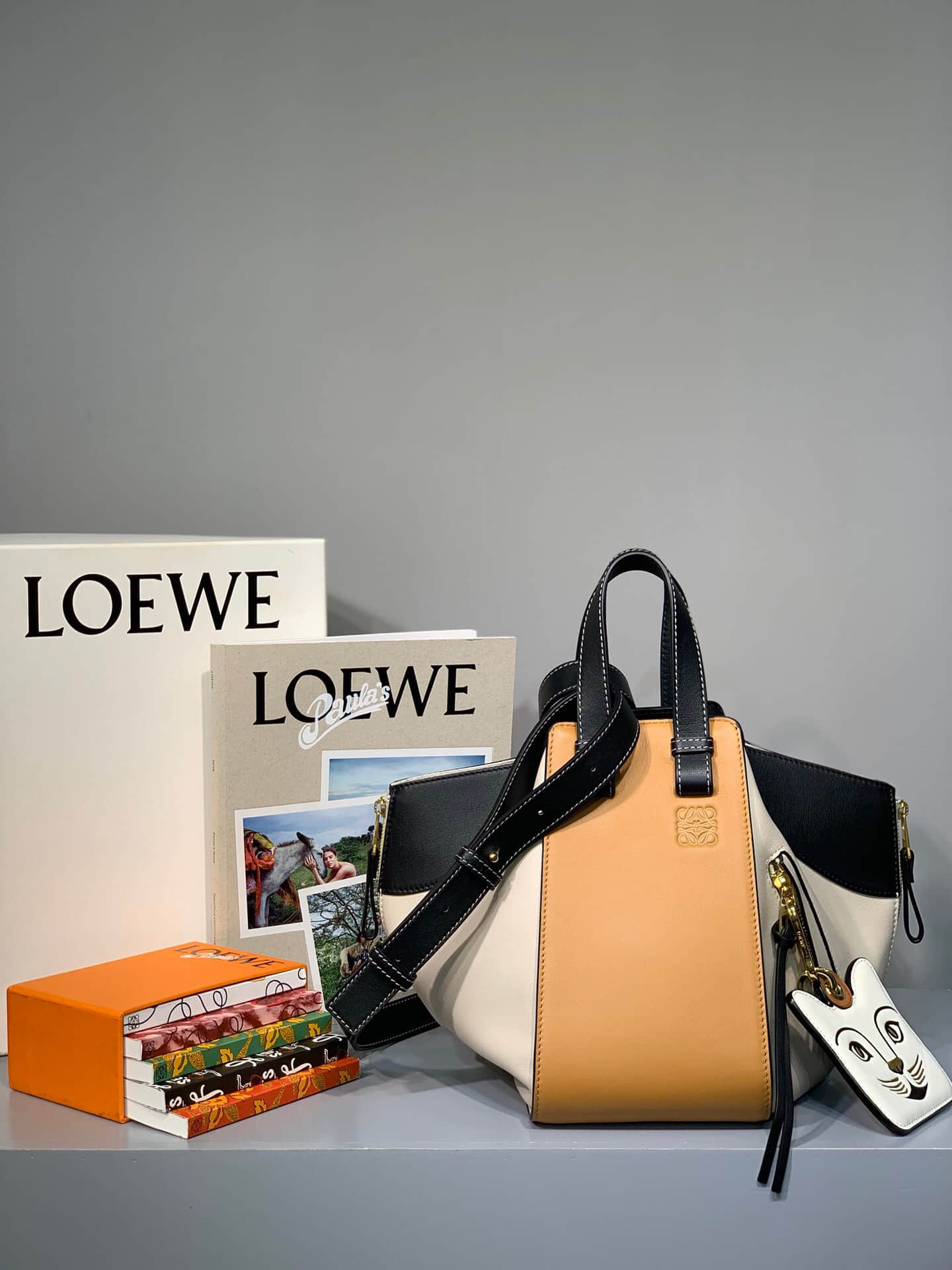 Loewe/罗意威 蜡黄拼 Hammock bag小号吊床包