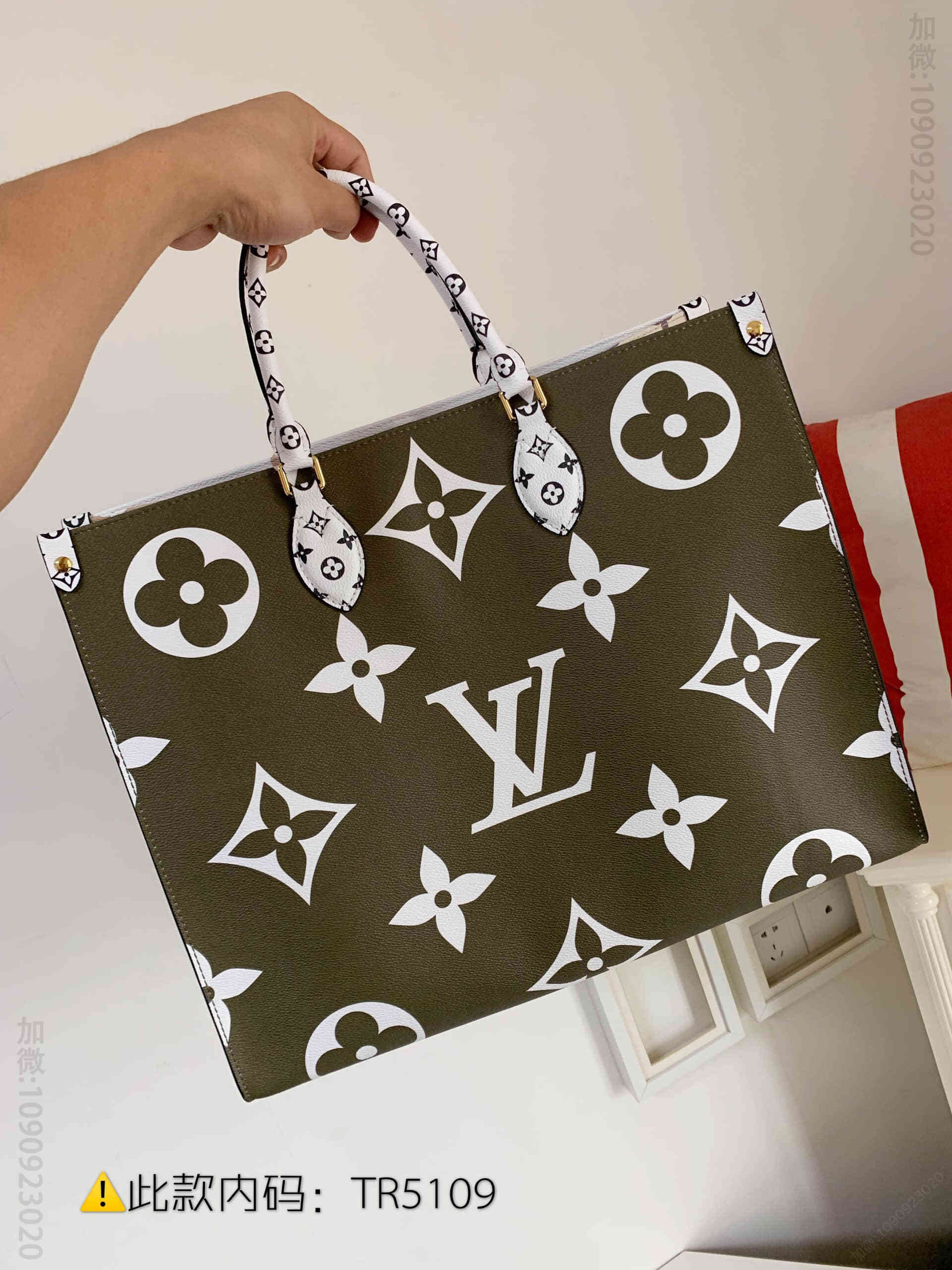 LV M44571 Onthego手袋 2023新款双面拼色购物袋