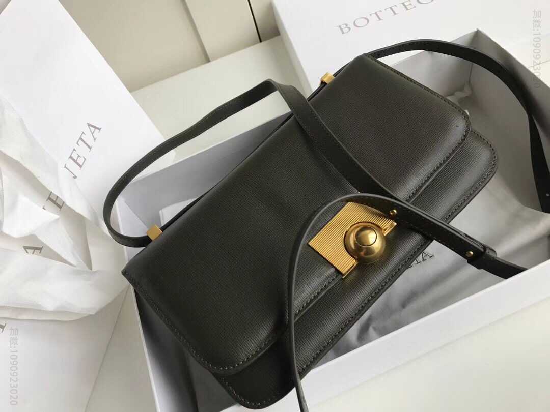 (Bottega Veneta)BV 578009 box金属复古单肩斜挎包