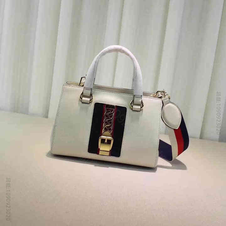 Gucci古驰 原单17新款 460381白色 金属链搭扣时尚单肩手提女包