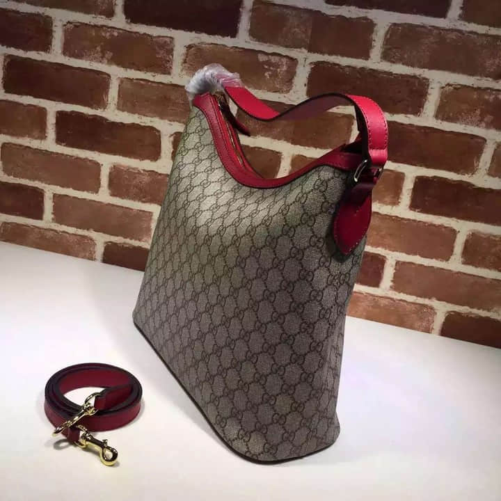 Gucci古驰 意大利代购正品品质 女士新款柔软单肩包414930KLQIG红色