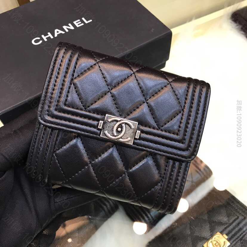 Chanel/香奈儿 经典系列leboy短三折钱包 80734