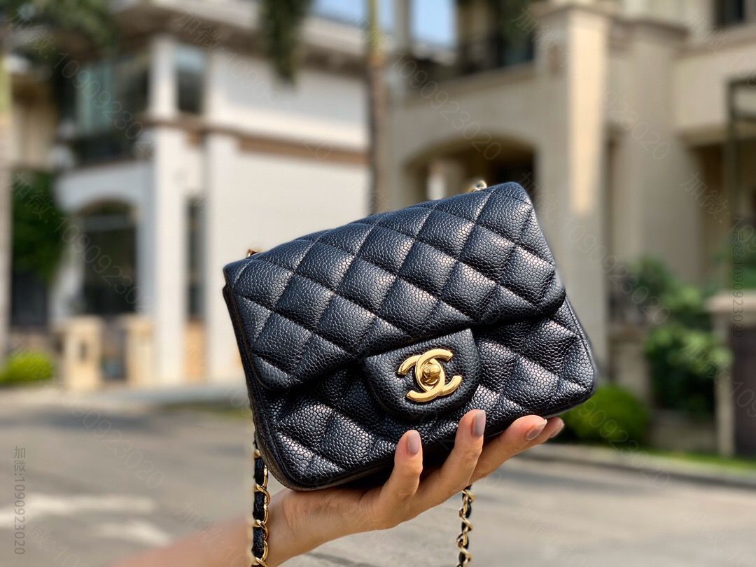 Chanel/香奈儿 Cf方胖子鱼子酱球纹 黑色17CM