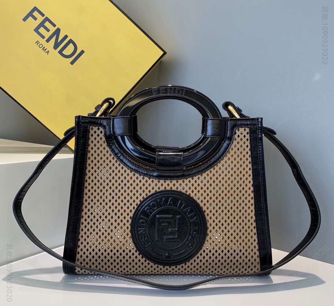 FENDI芬迪穿孔小牛皮手提包0593s