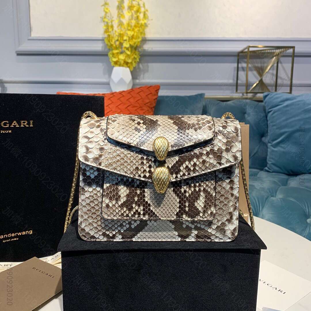 BVLGARI宝格丽天然蟒蛇皮斜挎包288740