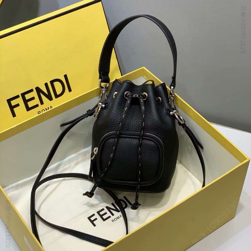 FENDI芬迪皮全手工缝制迷你桶包658