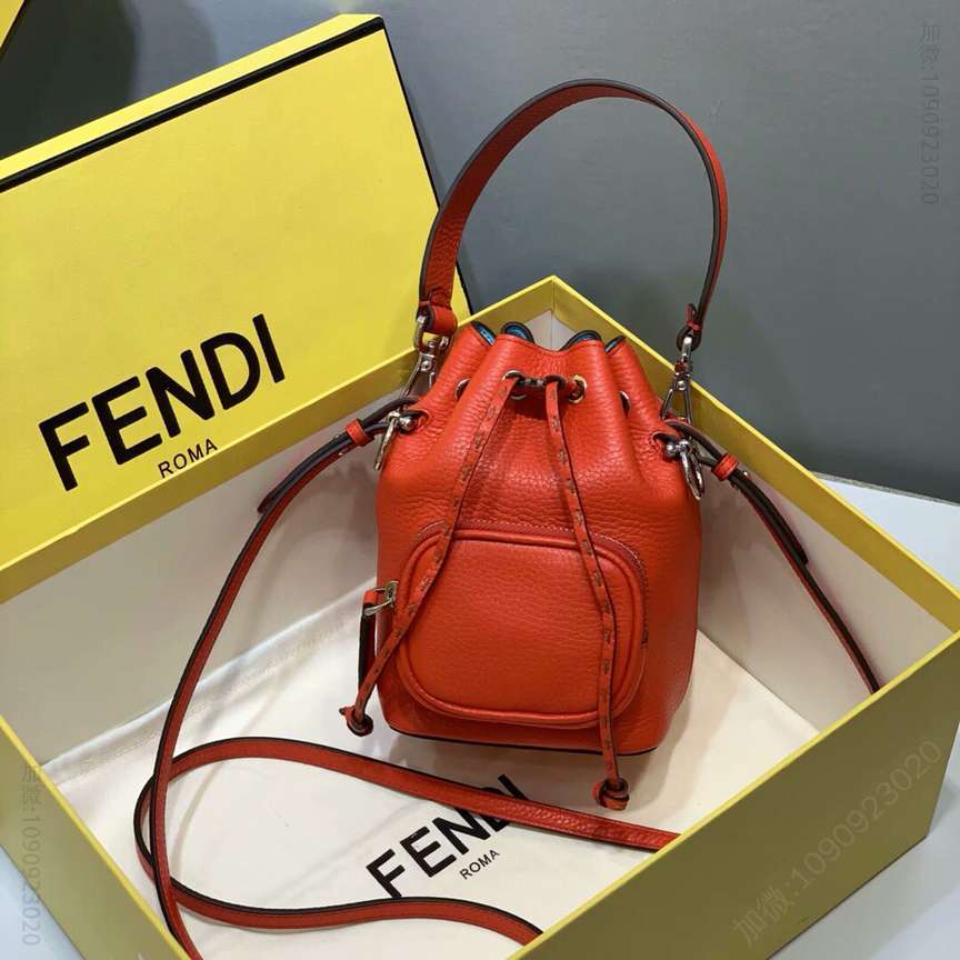 FENDI芬迪皮全手工缝制迷你桶包658
