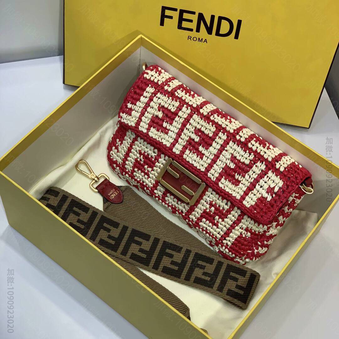 FENDI芬迪拉菲草纯手工编织BAGUETTE手袋0190