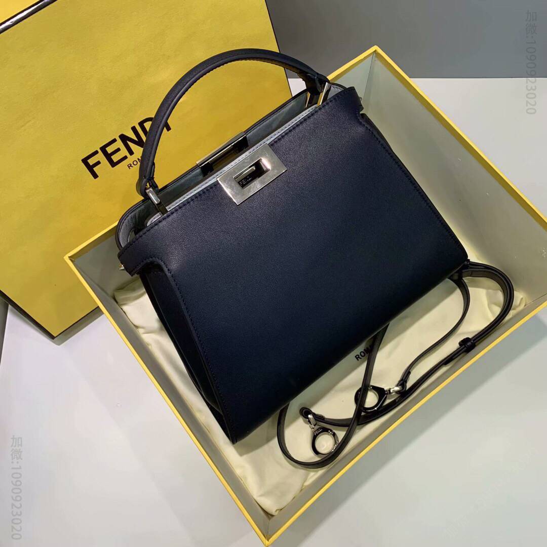FENDI芬迪PEEKABOO意大利柔软牛皮单肩手提包302