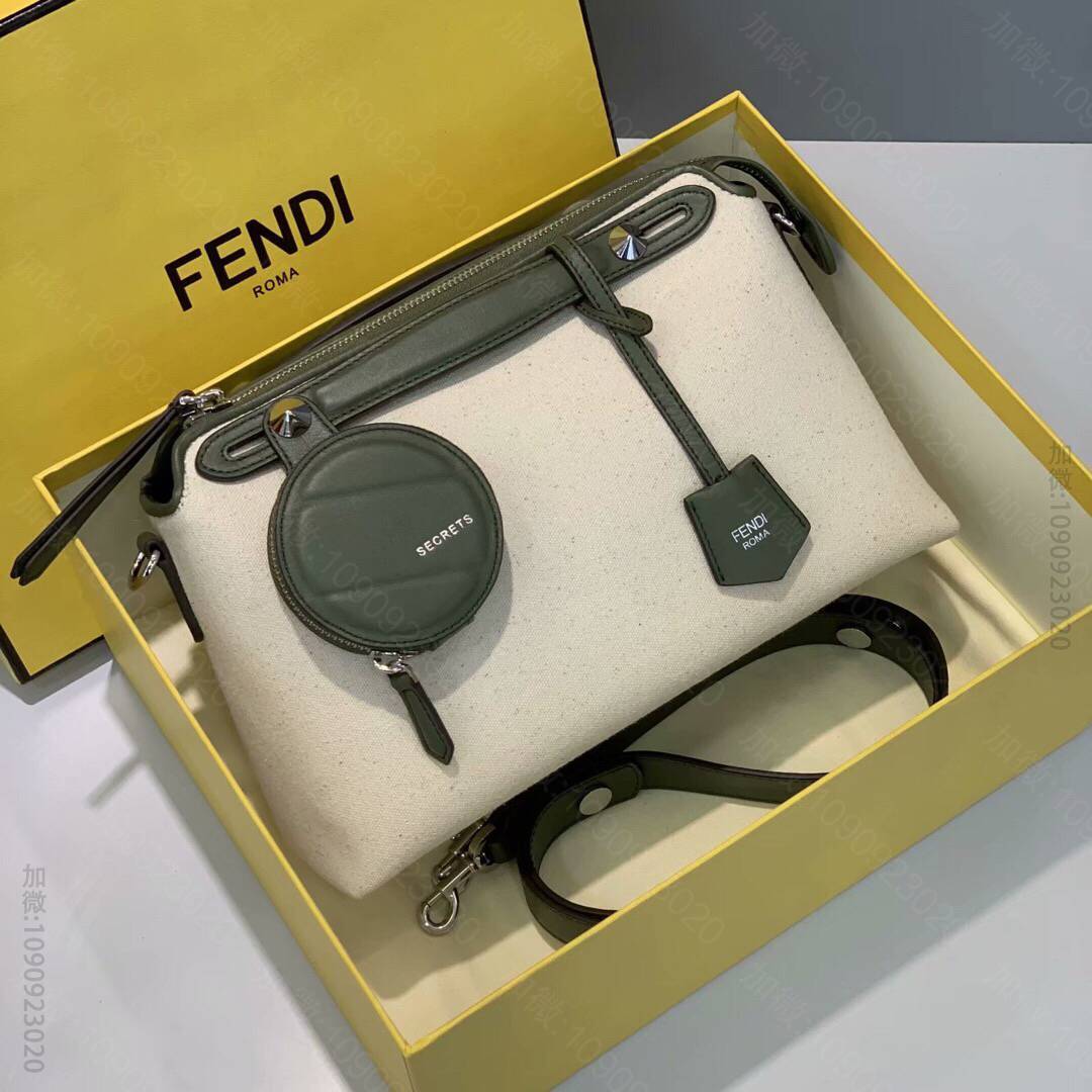 FENDI芬迪配手拿包Bytheway手袋307