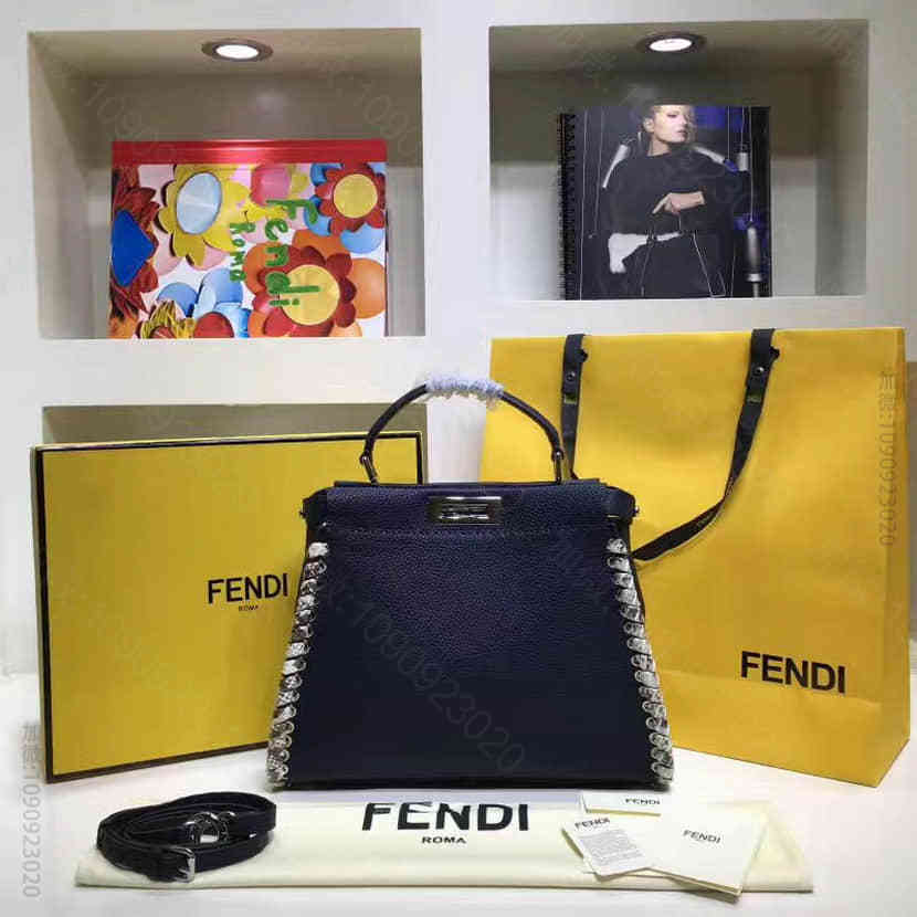 2017年春夏新款 芬迪FENDI 2105 MINI PEEKABOO 手...