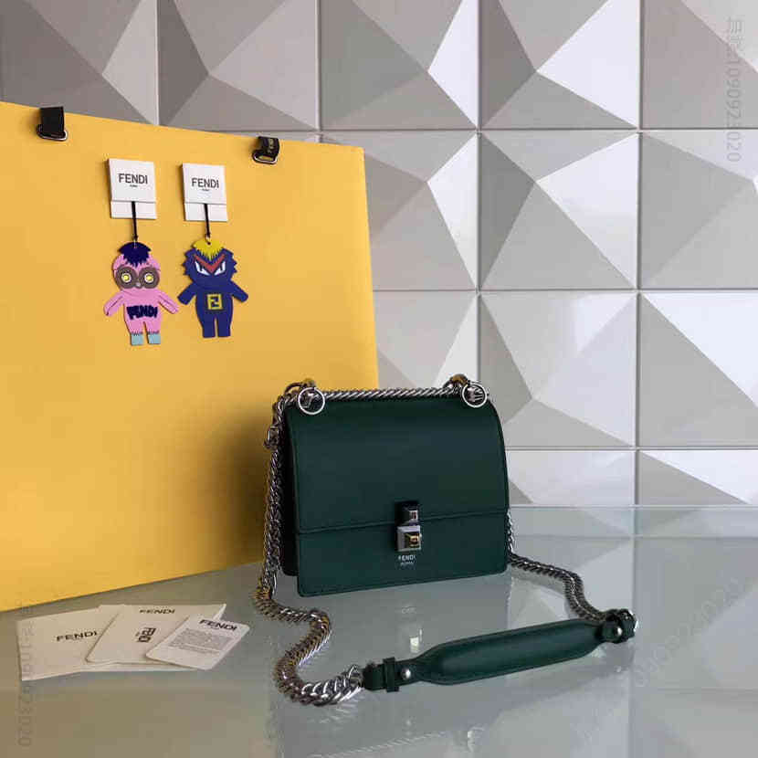 官方同款 芬迪FENDI 8M0381 KANI 小牛皮迷你手袋单肩斜挎包