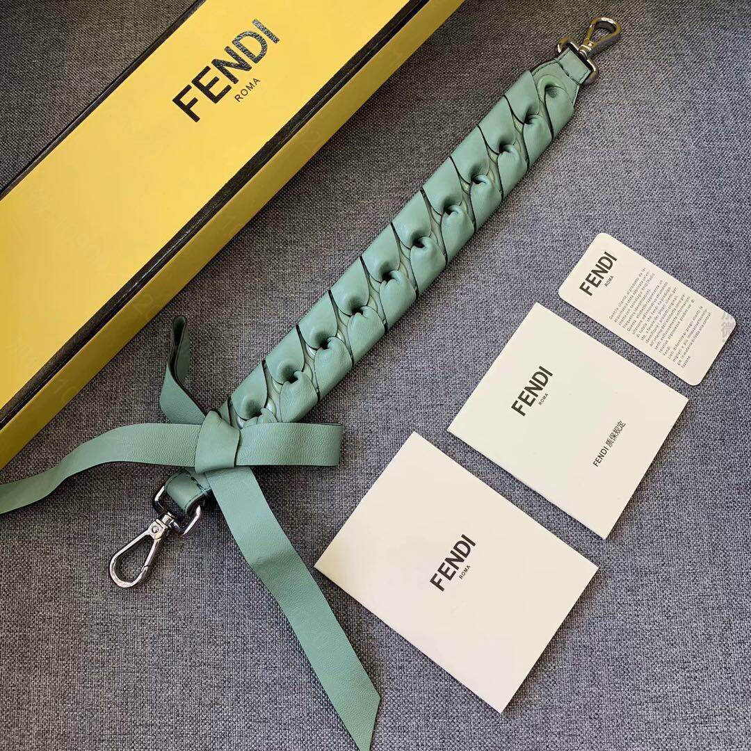 FENDI芬迪牛皮蝴蝶结编织手提带891