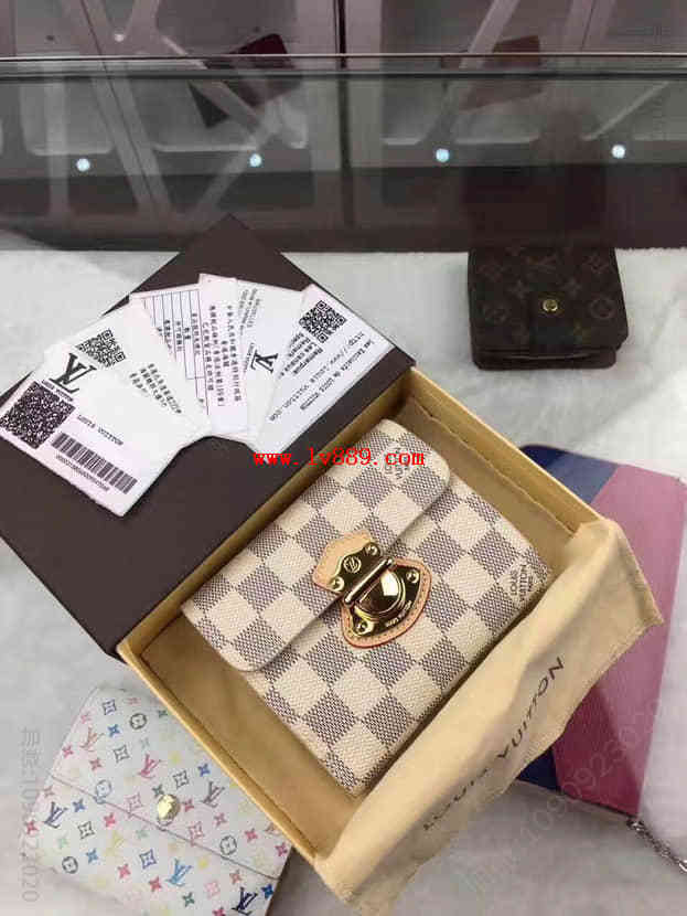 LV N60030 路易威登 短款三折钱夾 白格