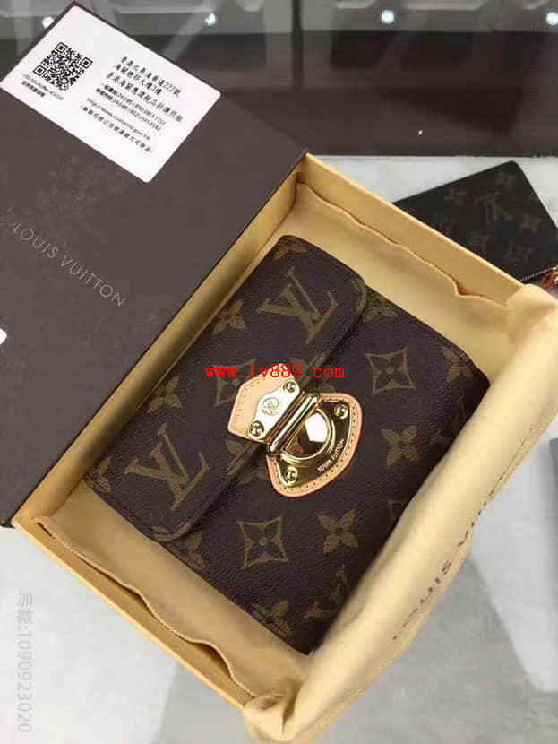 LV M60211 路易威登 短款三折钱夾 老花