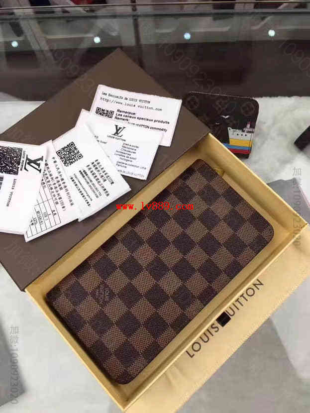 LV N61728 咖啡格 长款拉链皮夹
