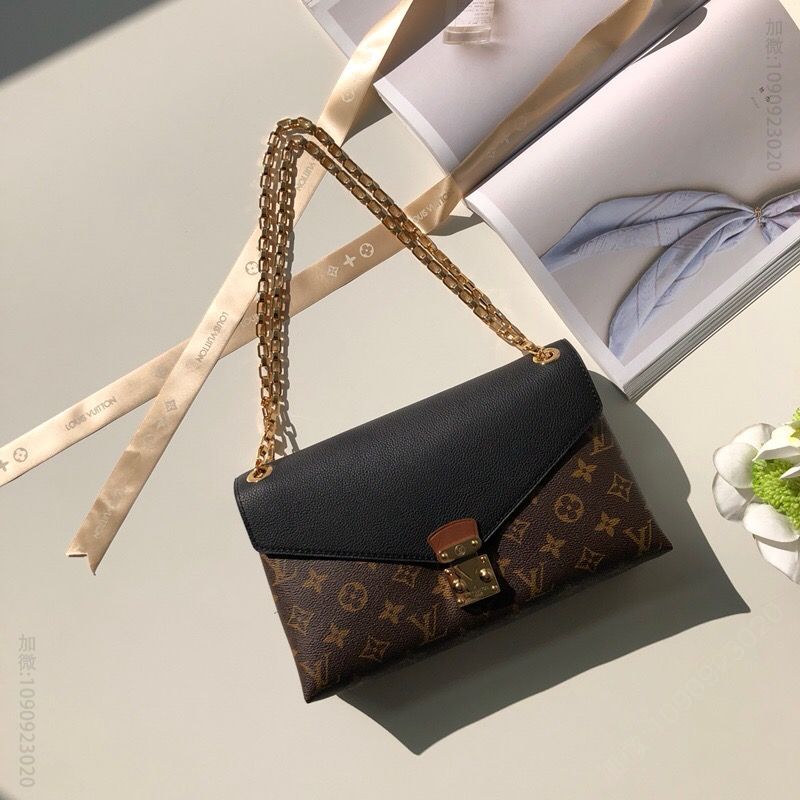 路易威登斜跨包 LV Pallas Chain 手袋 M41223 LV单肩女包 LV女包 M41223