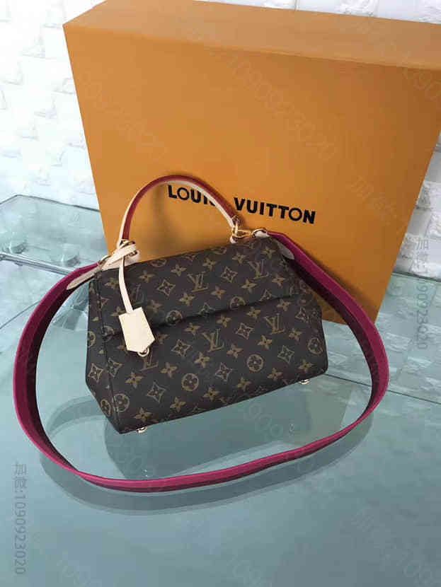 LV M42738 路易威登CLUNY BB手袋 Monogram肩带拼色斜...