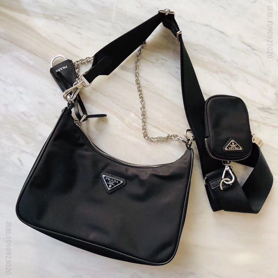 Prada/普拉达 新款HOBO 三合一链条包 尼龙腋下包半月包
