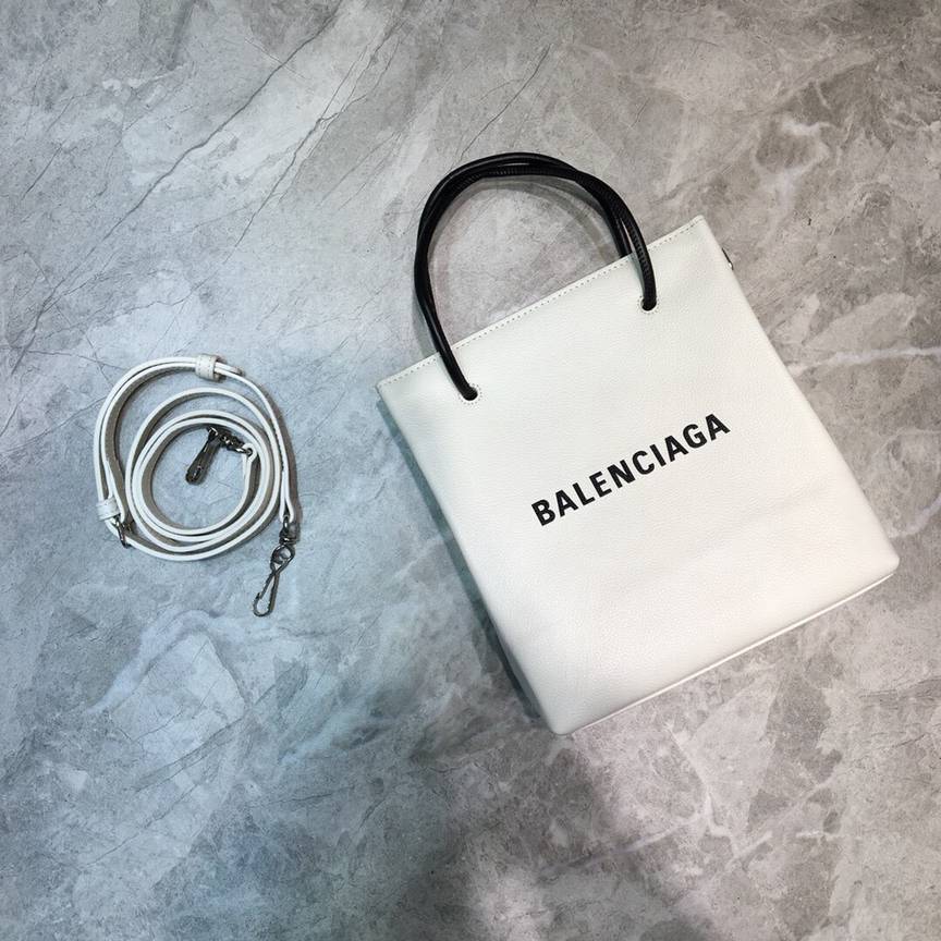 Balenciaga巴黎世家进口小牛皮纤长nappa小羊皮提手小号方形购物包...