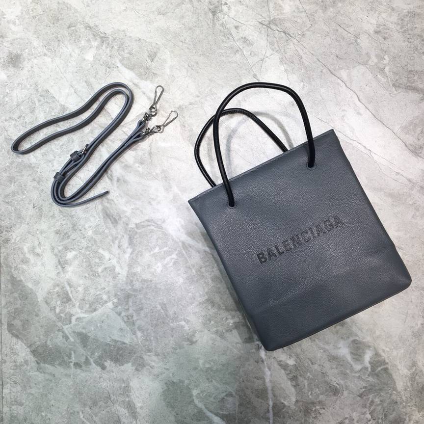 Balenciaga巴黎世家进口小牛皮纤长nappa小羊皮提手小号方形购物包482545