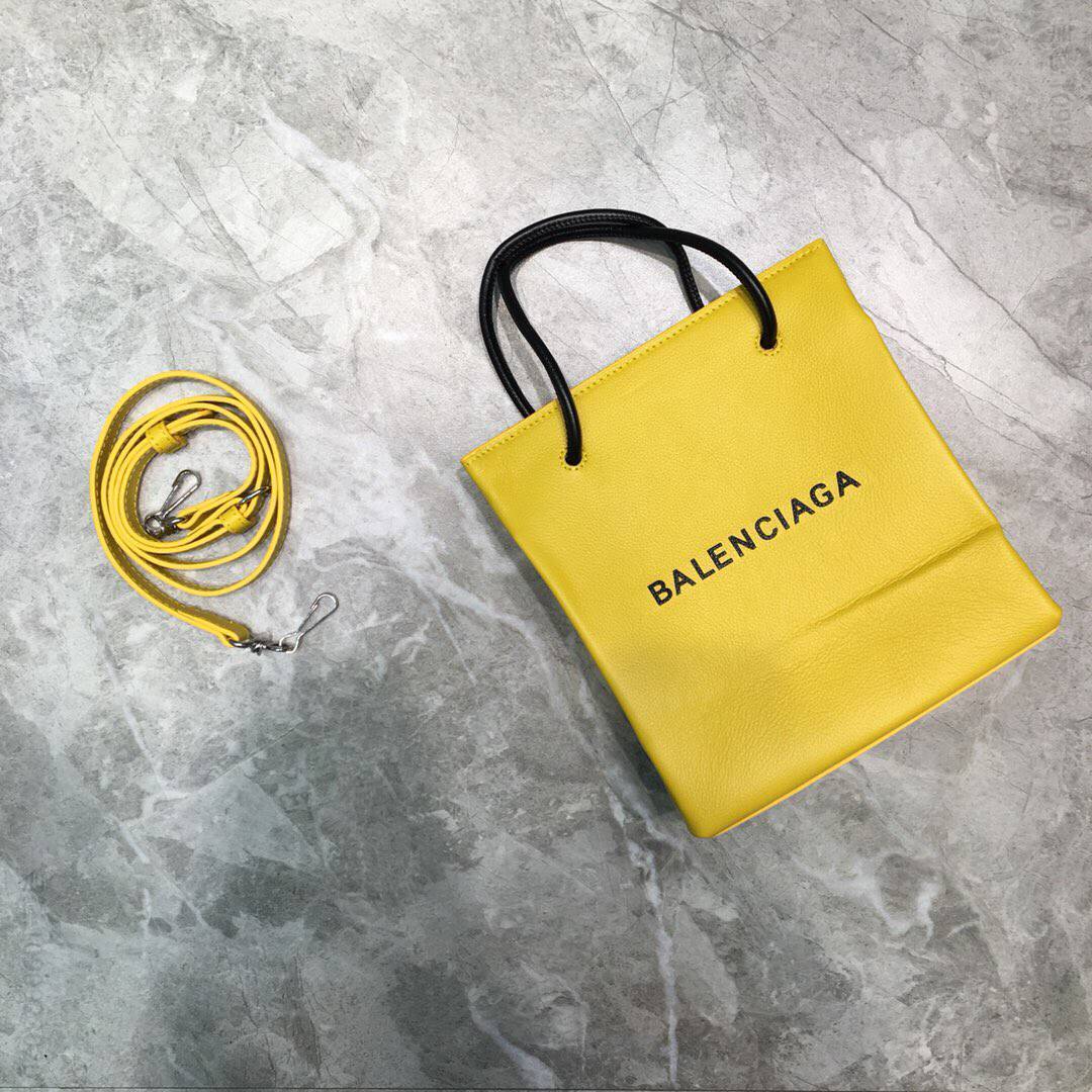 Balenciaga巴黎世家进口小牛皮纤长nappa小羊皮提手小号方形购物包482545