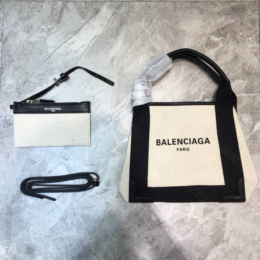 Balenciaga巴黎世家迷你托特帆布包521