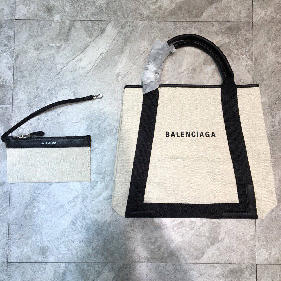 Balenciaga巴黎世家中号托特帆布包523