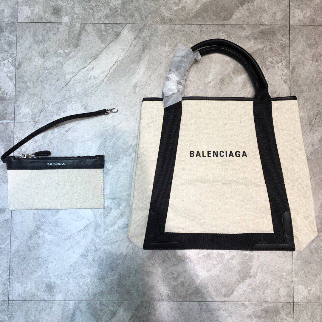 Balenciaga巴黎世家中号托特帆布包523