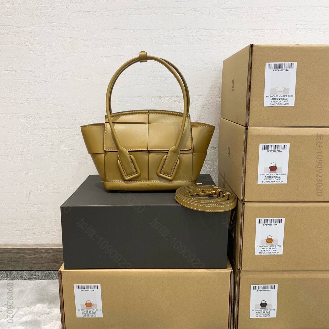 BV BottegaVeneta ARCO 29手袋 平纹编织迷你手提包 6...