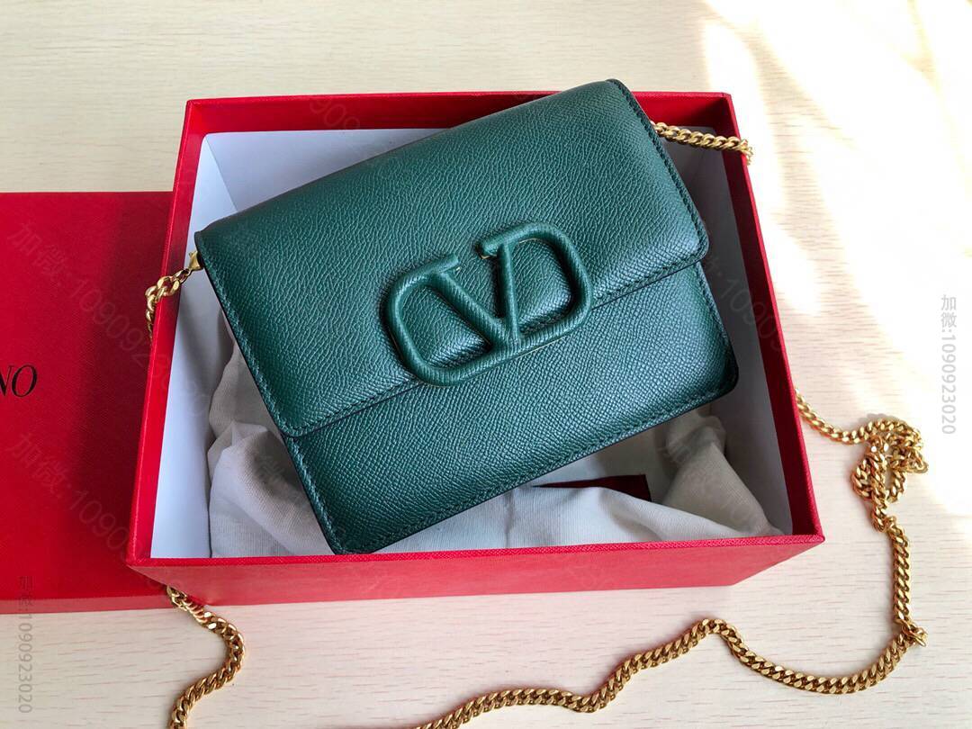 B85463_奢侈品牌华伦天奴斜跨女包 valentino华伦天奴掌纹牛皮2023ss新款链条小包0069D
