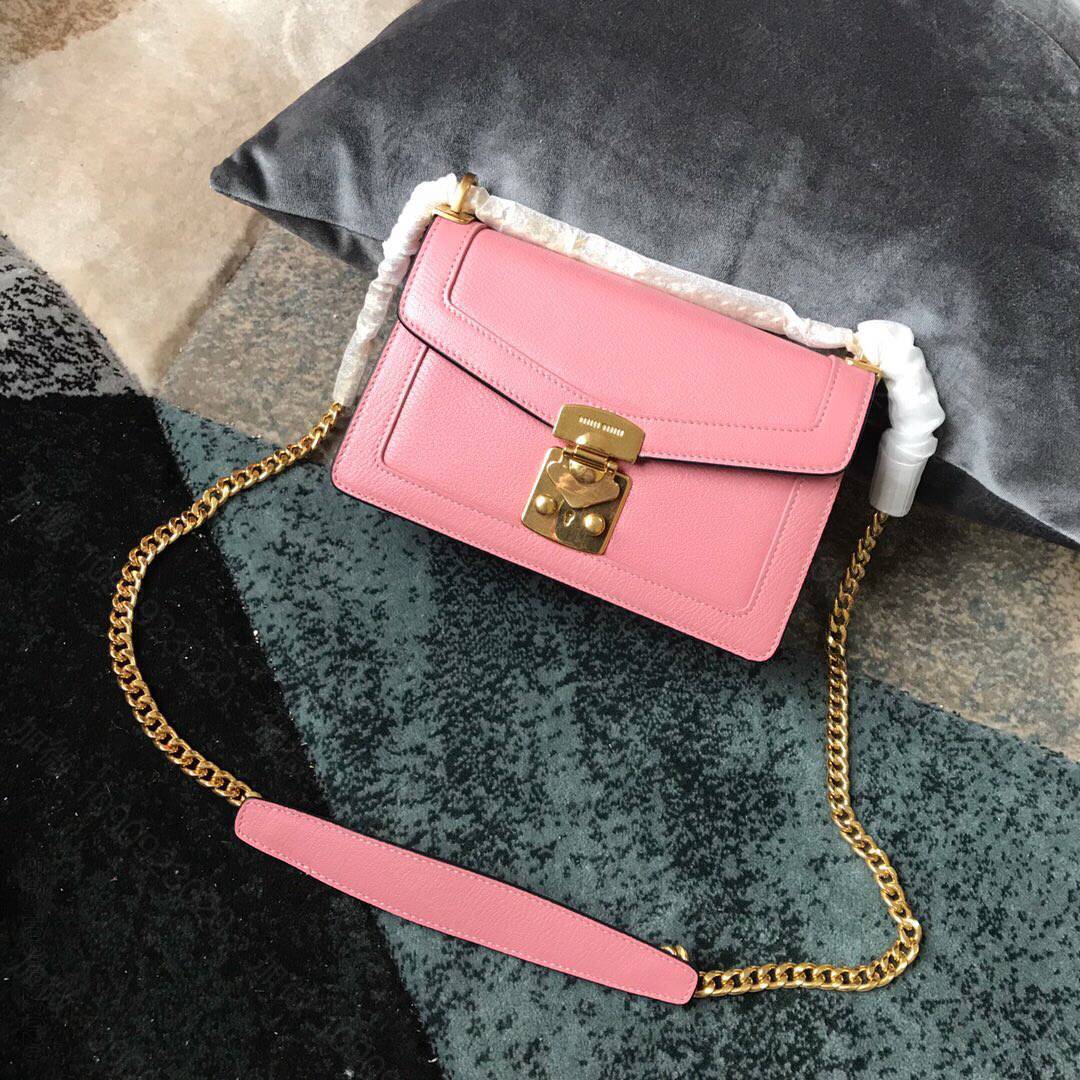 MIUMIU缪缪顶级进口Mardars皮革材质翻盖斜挎包5BD083