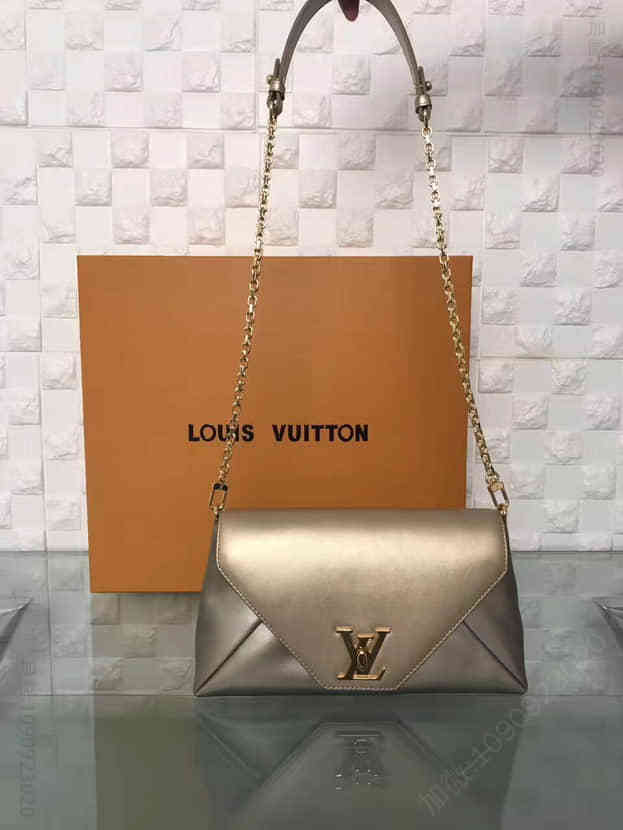 高仿LV女包 LV Love Note 手袋Autres cuirs链条搭扣包 M54504 LV女包 M54504