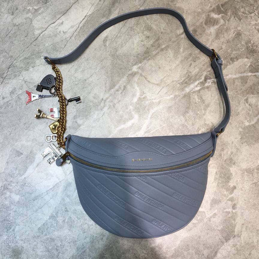 Balenciaga巴黎世家进口牛皮材质半月腰包180603