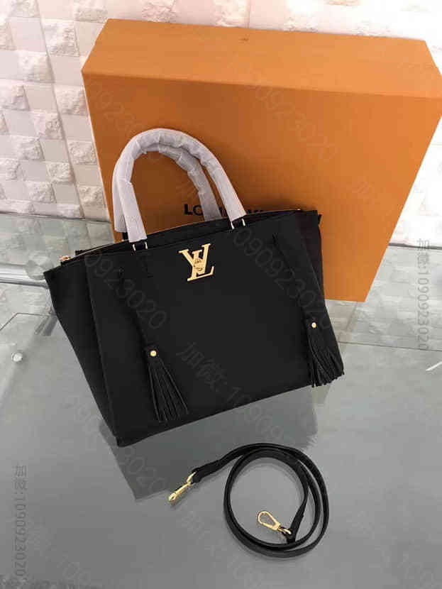 2017春夏 路易威登LV Lockmeto 手袋 M54569