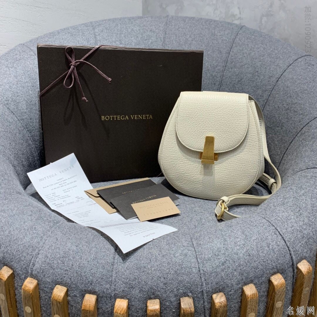 BV BottegaVeneta BELT BAG 小猪包 576643石膏白