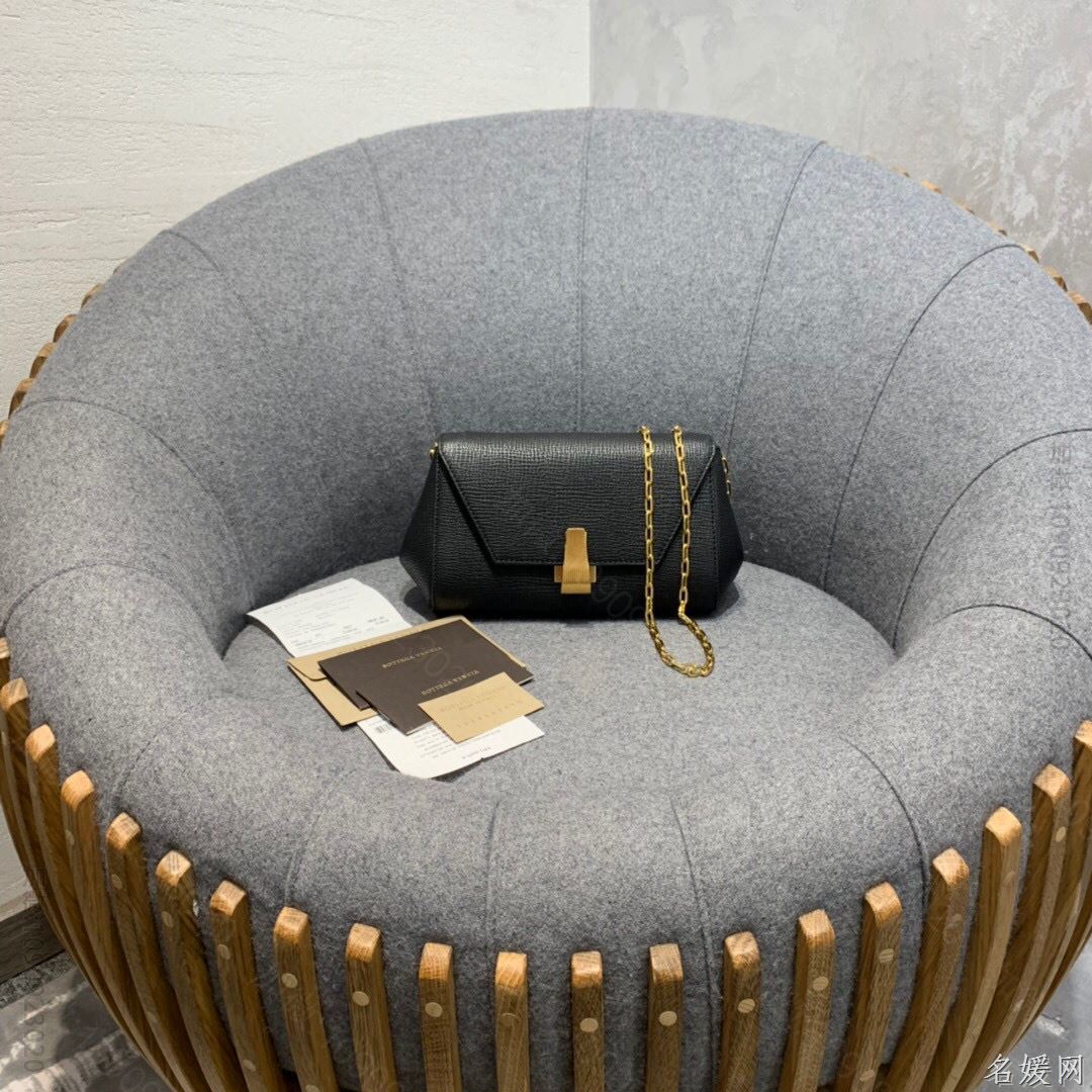 BV BottegaVeneta 迷你ANGLE手袋 608798黑色