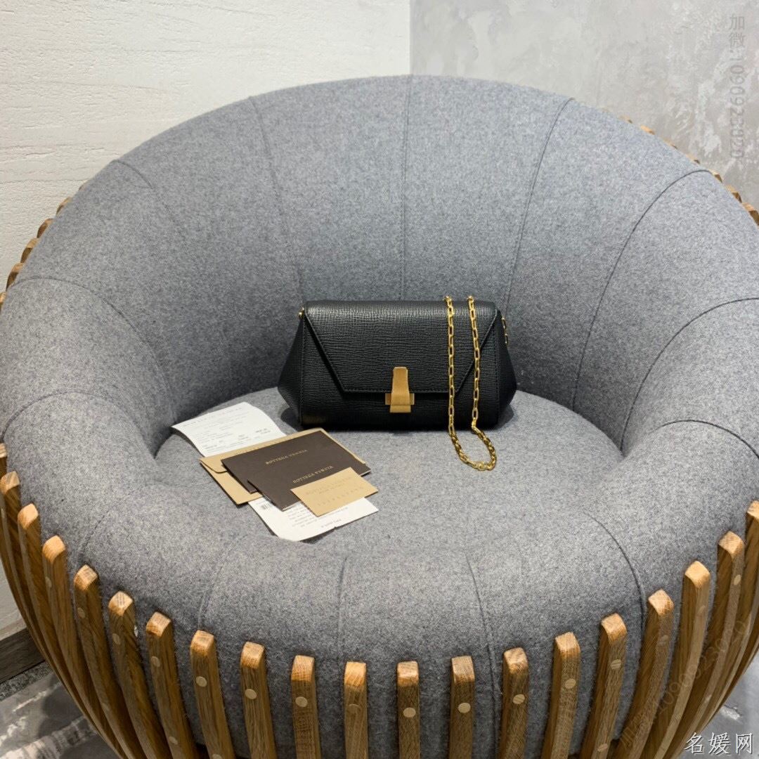 BV BottegaVeneta 迷你ANGLE手袋 608798黑色