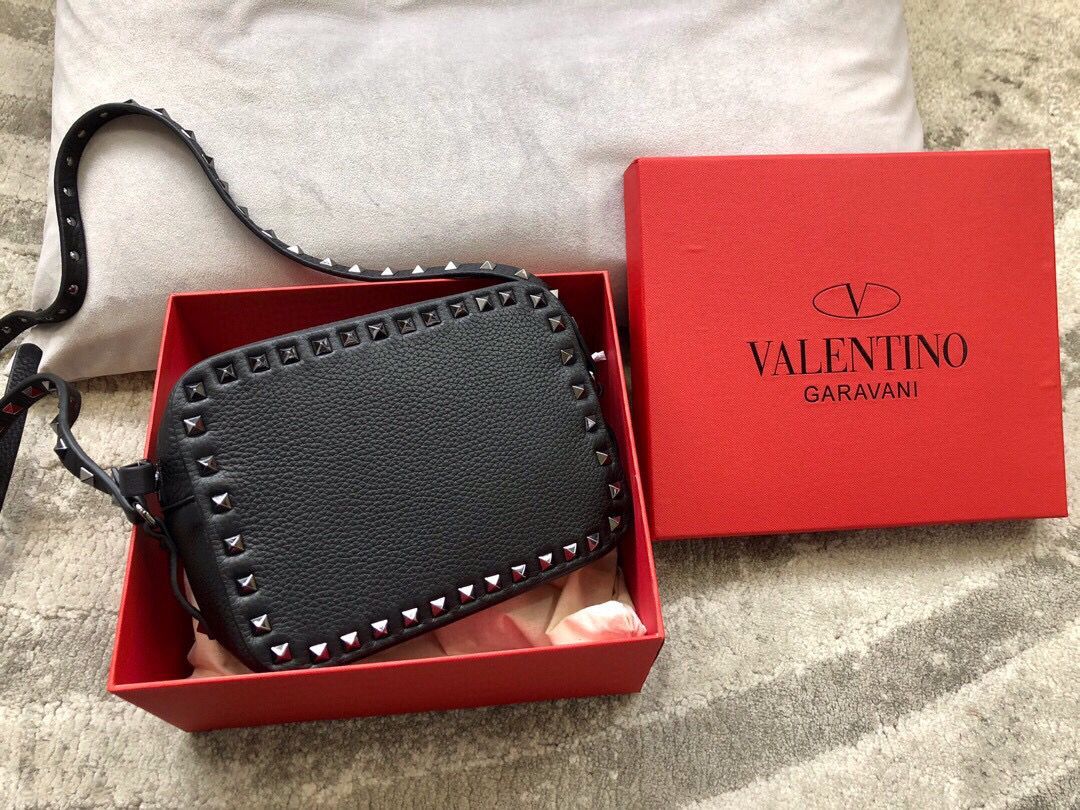 Valentino华奴天伦原版进口摔纹牛皮单肩斜挎包00890