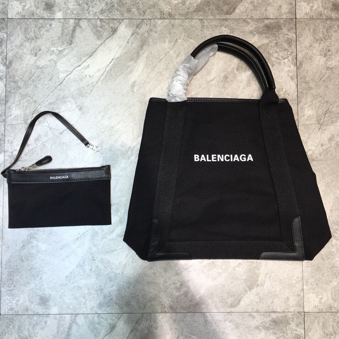 Balenciaga巴黎世家单排字母印花手提帆布包523