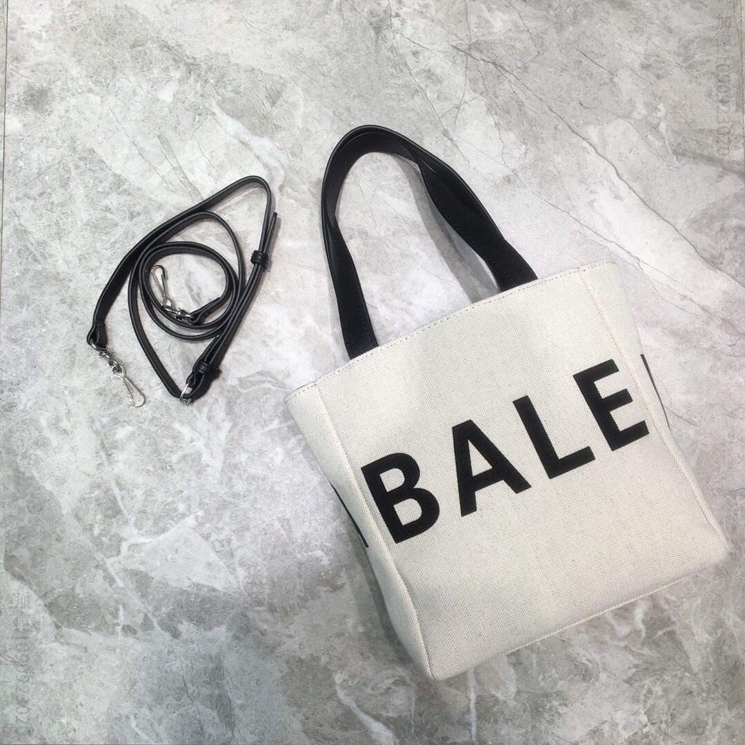 Balenciaga巴黎世家新款帆布手拎/单肩包92202