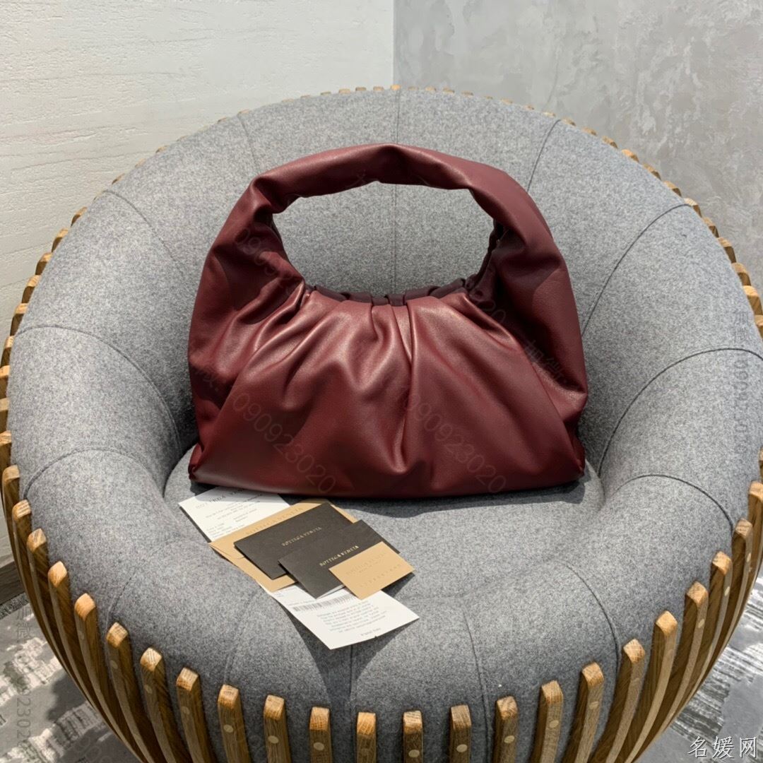 BV BottegaVeneta THE SHOULDER POUCH手拿包...